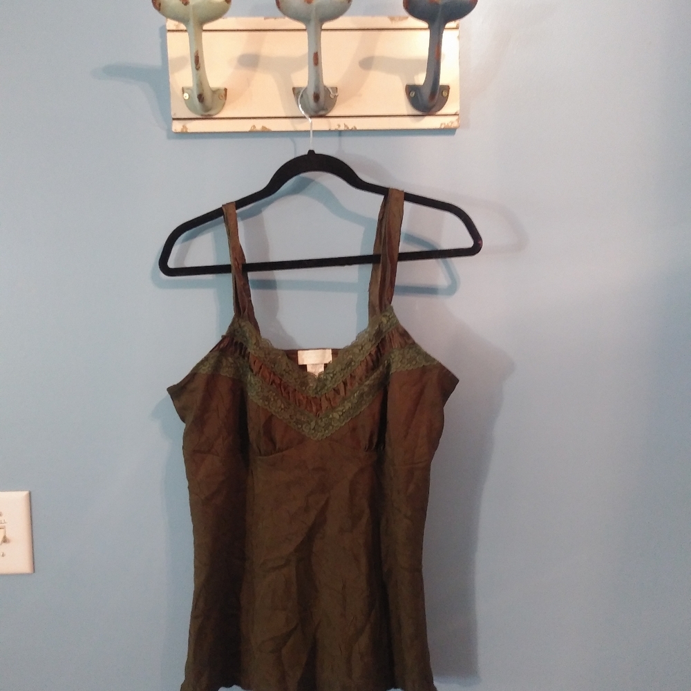 Green Maurice's crepe tank